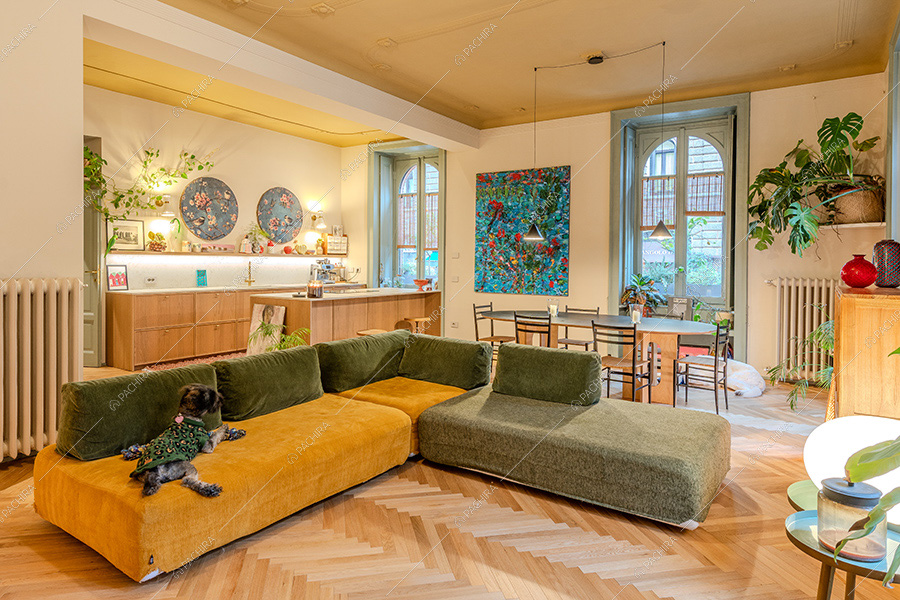 Sala dell'appartamento Buganvilla, location in stile moderno a Milano