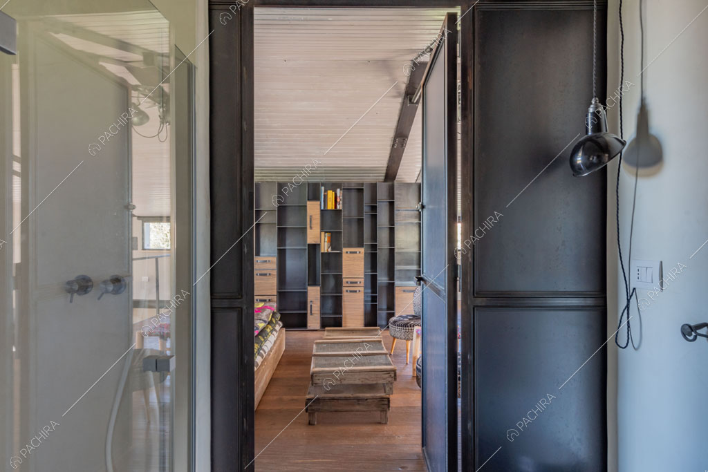 Bagno della location Seine, loft in stile industriale a Roma