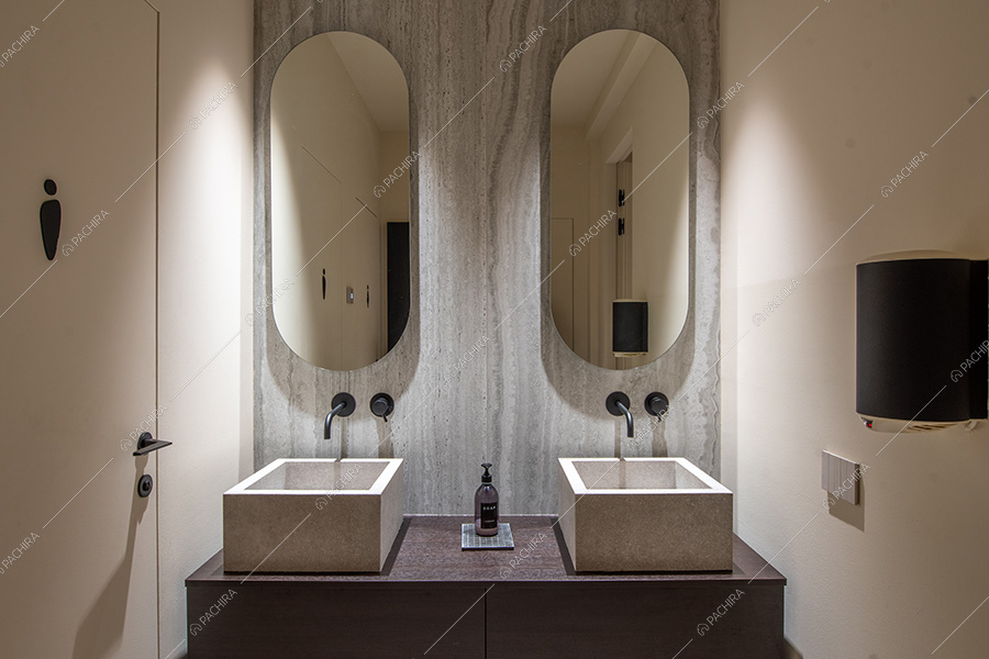 Bagno dell'espositivo Tipuana, location in stile contemporaneo a Milano