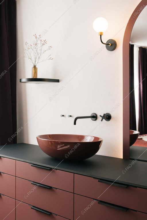 Bagno della villa Botnia, location in stile contemporaneo a Bolzano