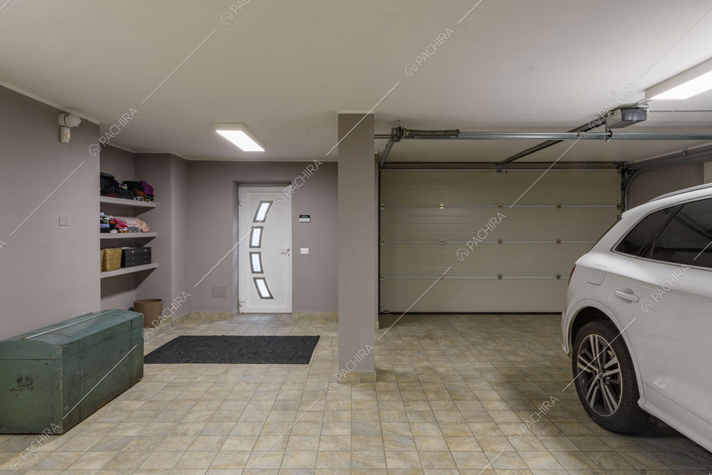 Box del loft Genepi, location in stile contemporaneo a Milano