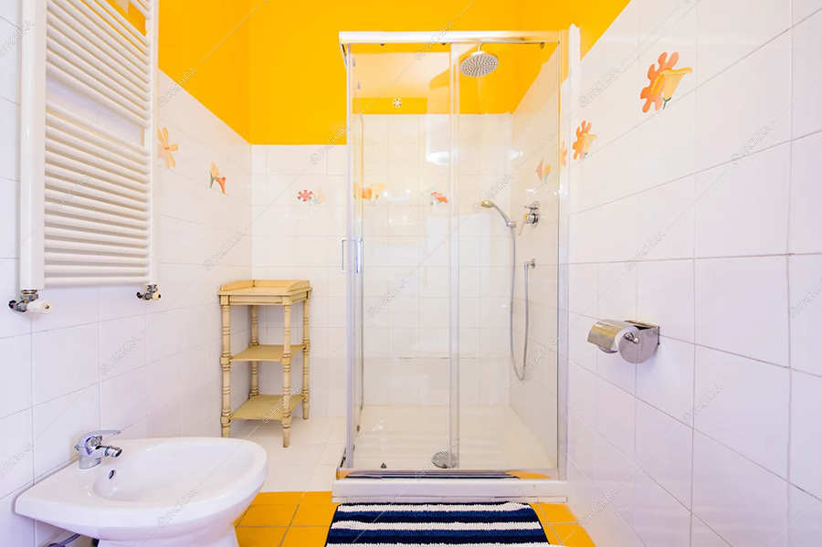 Bagno della dimora storica Elbe, location in stile classico per shooting a Roma