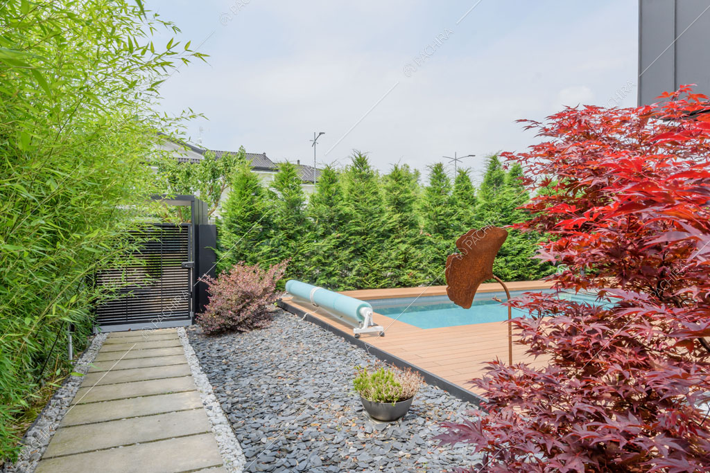 Vialetto della villa Aral, location in stile contemporaneo a Monza