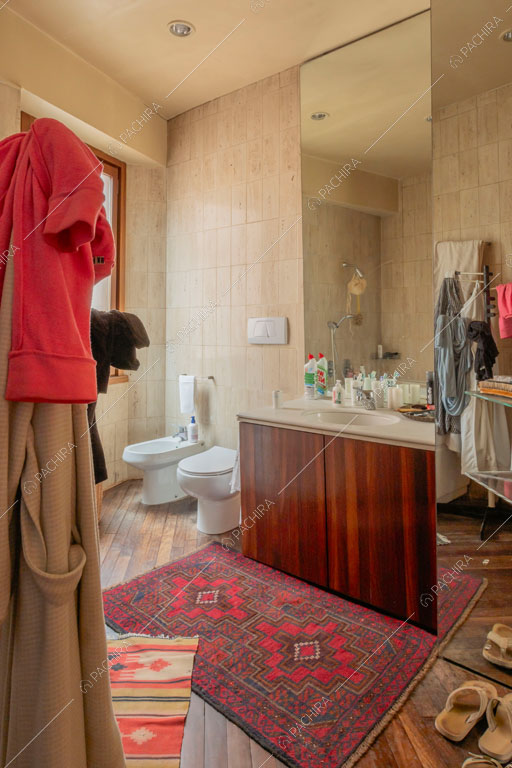 Bagno dell'appartamento Pancrazio, location in stile contemporaneo a Roma