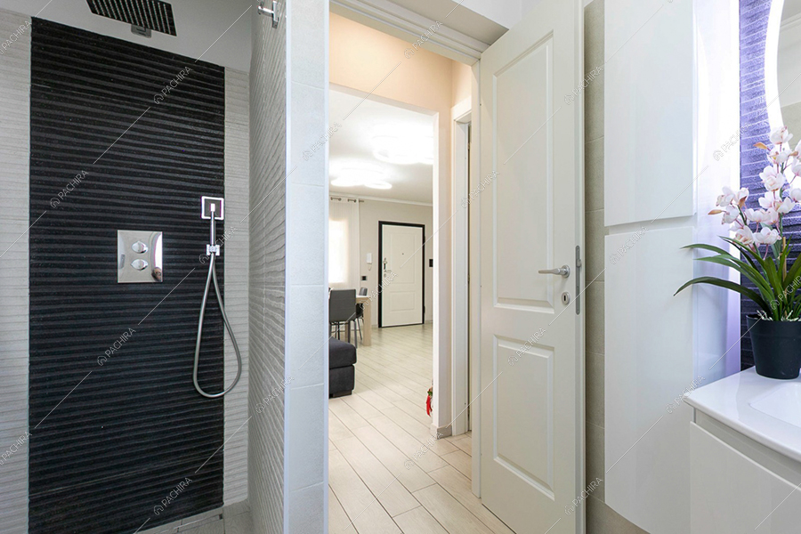 Bagno della villa Anortite, location in stile moderno a Roma