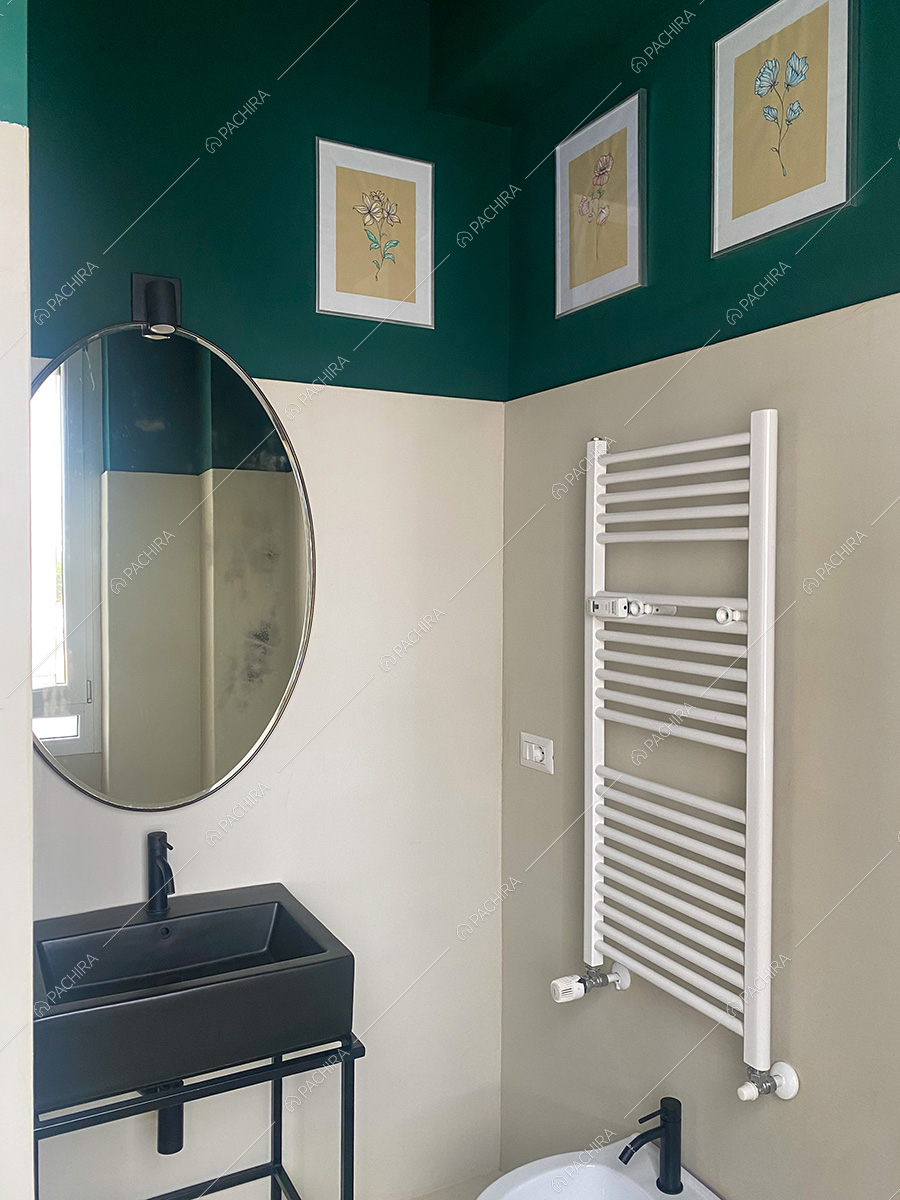 Bagno dell'appartamento moderno Goro, location per shooting a Milano