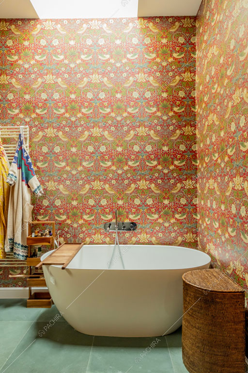 Bagno dell'appartamento Don, location in stile contemporaneo a Milano