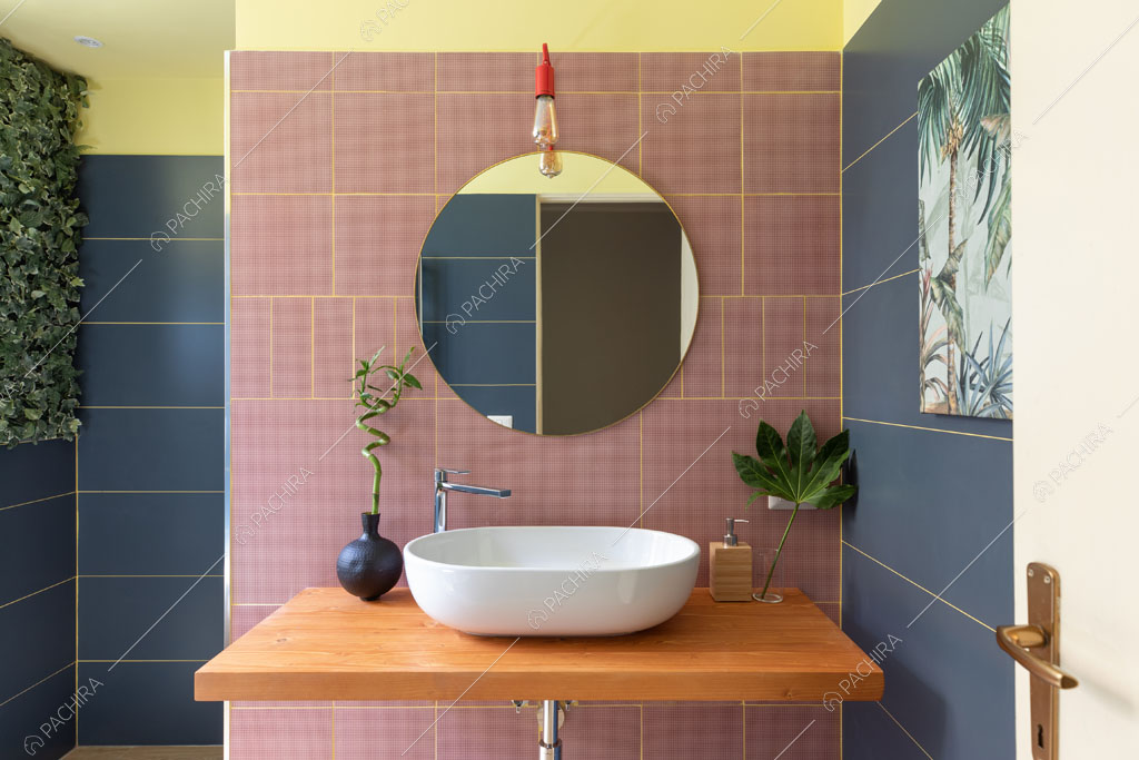 Bagno dell'appartamento Crescione, location in stile contemporaneo a Roma