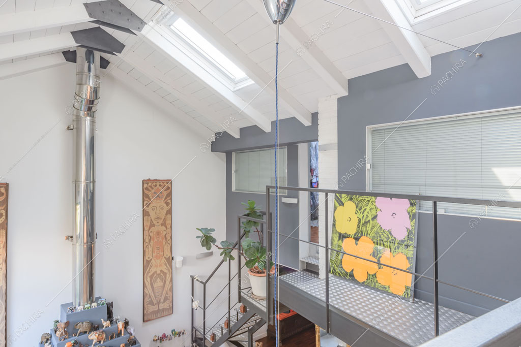 Soppalco del loft Cascarilla, location in stile moderno a Milano