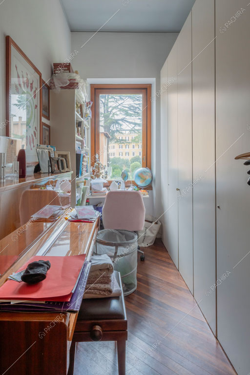 Stanza dell'appartamento Pancrazio, location in stile contemporaneo a Roma