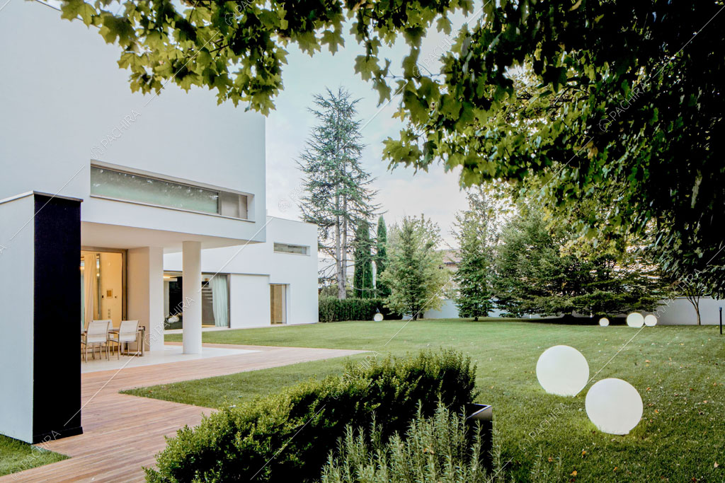 Giardino della villa Meru, location in stile contemporaneo a Padova