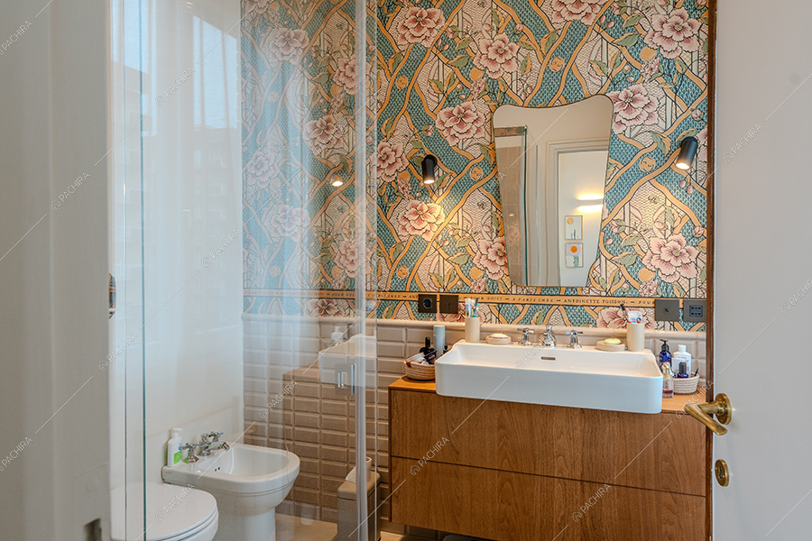 Bagno dell'attico Celestina, location in stile contemporaneo a Milano