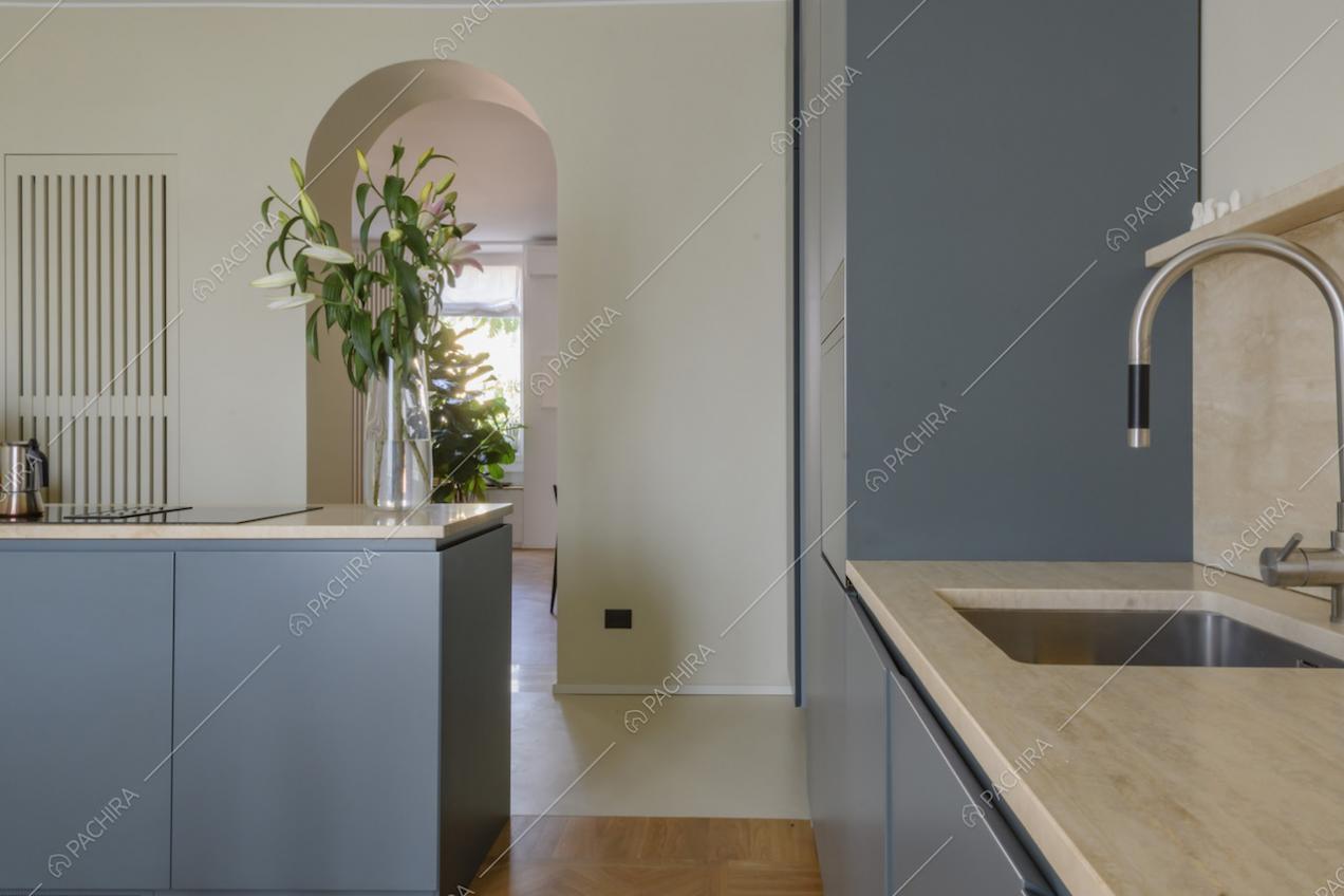 Dettaglio della cucina della Location Guyabo