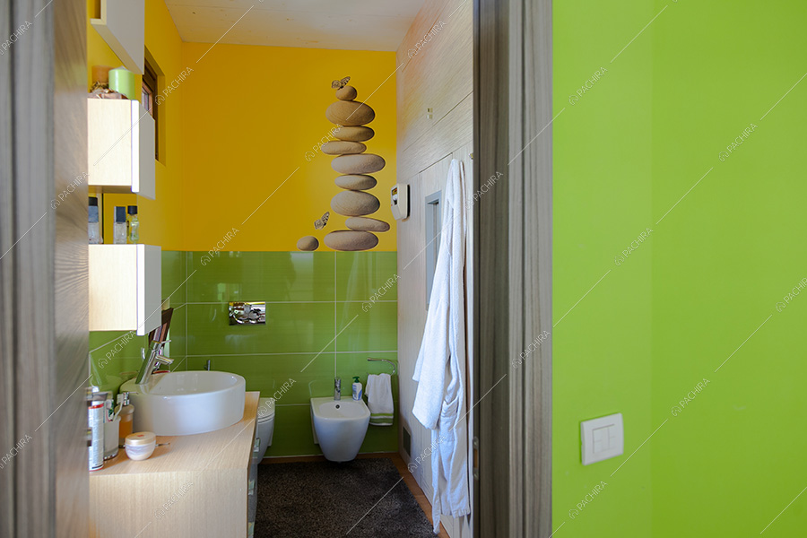 Bagno della villa Filesia, location in stile contemporaneo a Lecco