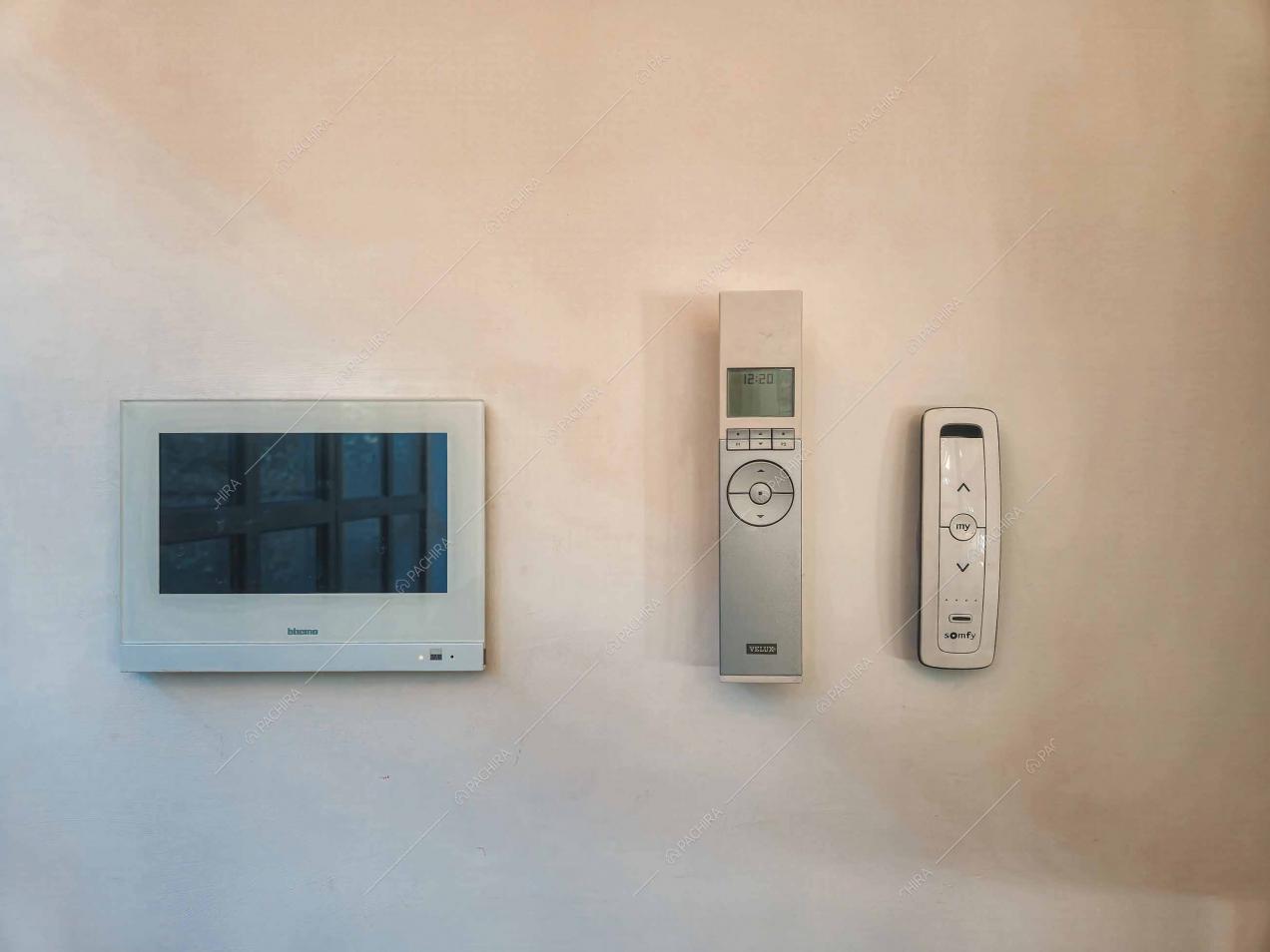 Domotica della location Drina, loft in stile moderno a Milano