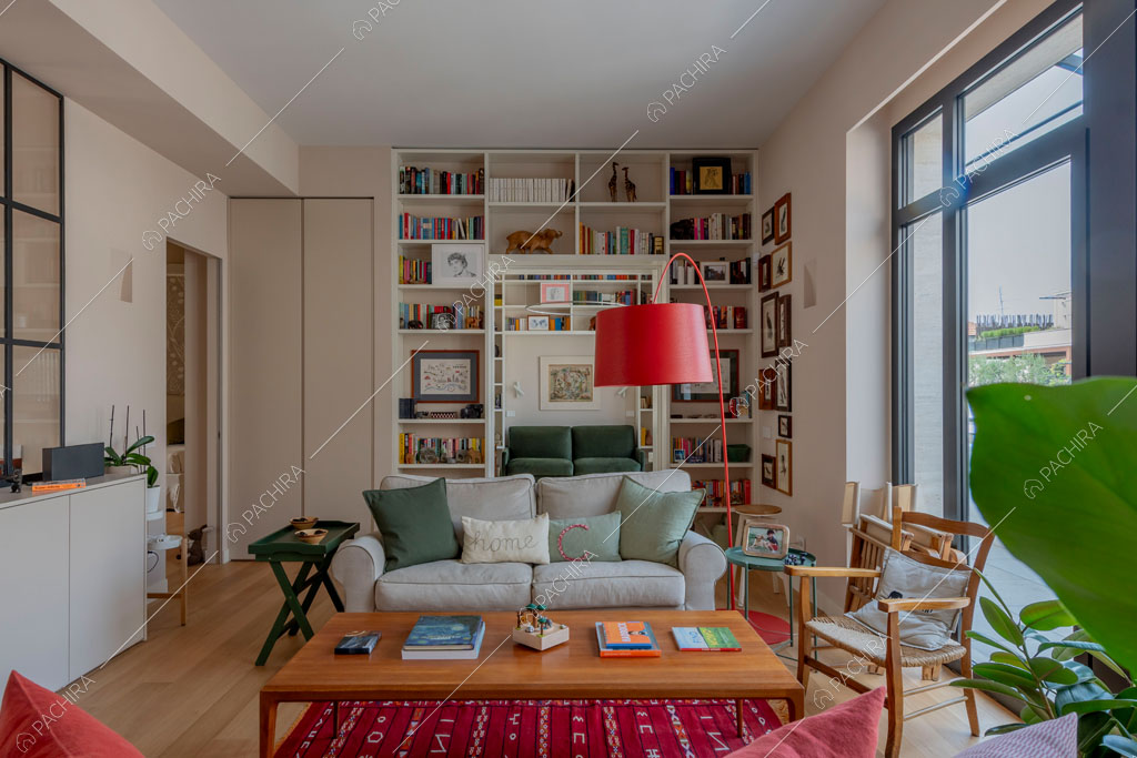 Zona living dell'appartamento Foehn, location in stile contemporaneo a Milano