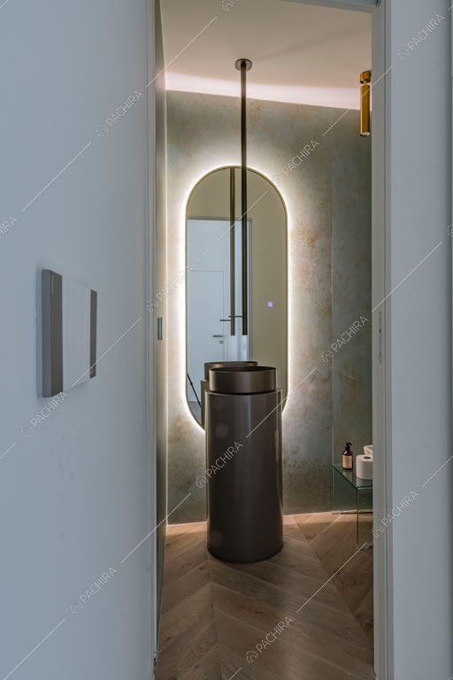 Bagno dell'appartamento Sonora, location in stile contemporaneo a Roma